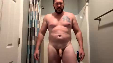 Snapshot of ruggedcharm777 chatting on 11/19/25, 03:12 ruggedcharm777 online show from 11/19/25, 03:12