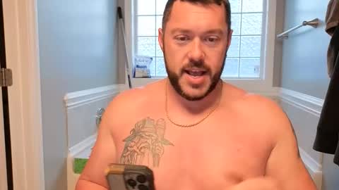 Snapshot of ruggedcharm777 chatting on 12/16/25, 12:43 ruggedcharm777 online show from 12/16/25, 12:43