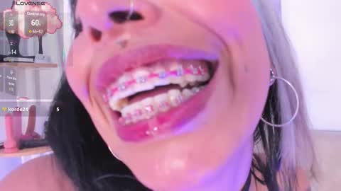 Snapshot of rumi666 chatting on 12/01/25, 01:05 Rumi online show from 12/01/25, 01:05