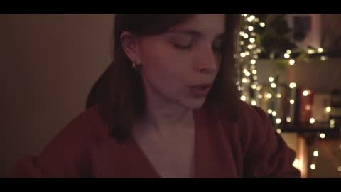 Snapshot of running_with_the_wolves chatting on 12/21/24, 01:26 Elena online show from 12/21/24, 01:26