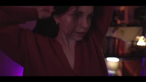 Snapshot of running_with_the_wolves chatting on 02/15/25, 10:31 Elena online show from 02/15/25, 10:31