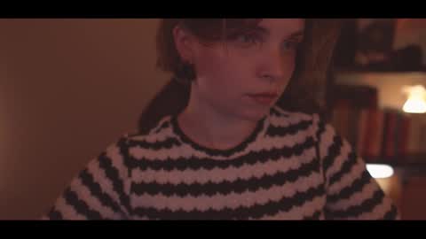 Snapshot of running_with_the_wolves chatting on 11/12/25, 11:25 Elena online show from 11/12/25, 11:25