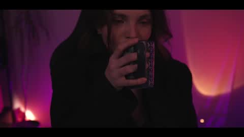 Elena online show from 02/25/26, 10:52