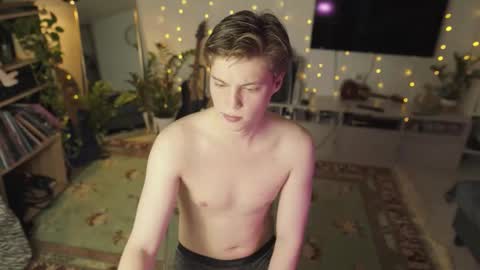 rusbradpitt online show from 03/03/26, 04:13