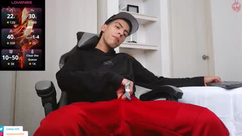  R U S S E L L  online show from 02/01/26, 03:21