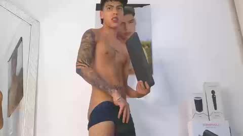  R U S S E L L  online show from 02/27/26, 04:12