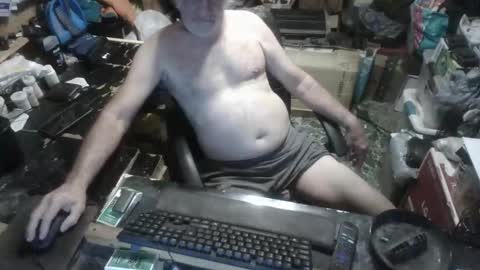 Snapshot of russtenail21 chatting on 09/24/25, 04:54 Russtenail21 online show from 09/24/25, 04:54