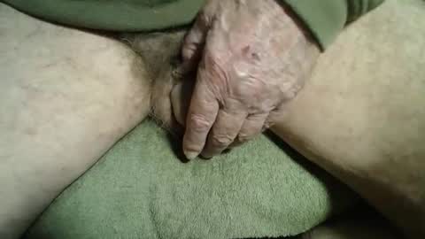 Snapshot of rustic69 chatting on 11/02/25, 10:45 rustic69 online show from 11/02/25, 10:45