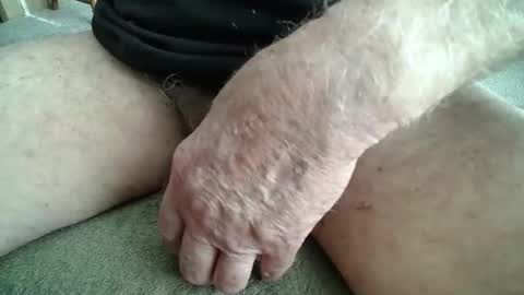 Snapshot of rustic69 chatting on 11/16/25, 03:28 rustic69 online show from 11/16/25, 03:28