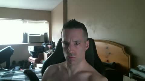 rustic_cuse_777 online show from 11/16/25, 05:07