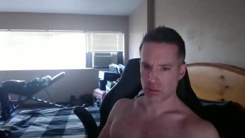 rustic_cuse_777 online show from 02/02/26, 09:02