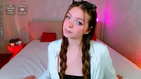 RutaYoung online show from 07/14/26, 04:34