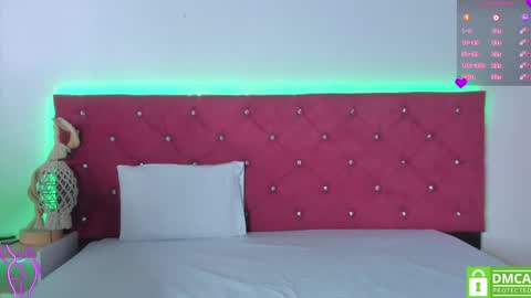 Ruth online show from 01/30/25, 12:48