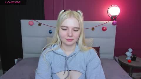 ruthbryant online show from 12/15/25, 12:37