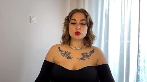 Snapshot of ruthless_111 chatting on 09/18/25, 10:06 Nika online show from 09/18/25, 10:06