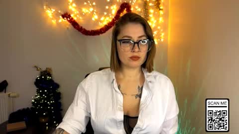 Nika online show from 01/12/26, 02:22