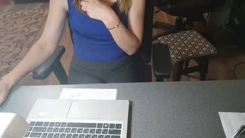 Ruth online show from 09/10/25, 03:34