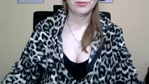 Ruth online show from 12/16/25, 11:48