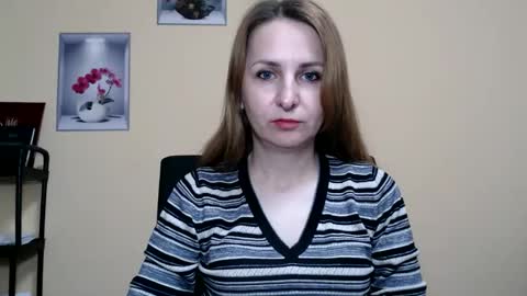 Snapshot of ruthpark chatting on 05/19/26, 06:42 Ruth online show from 05/19/26, 06:42