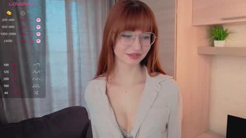 Snapshot of ruthwilliams_ chatting on 03/02/26, 08:10 Maria online show from 03/02/26, 08:10