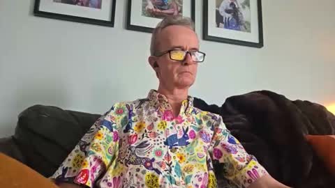 Snapshot of ruttingrabbit chatting on 11/12/25, 08:52 ruttingrabbit online show from 11/12/25, 08:52