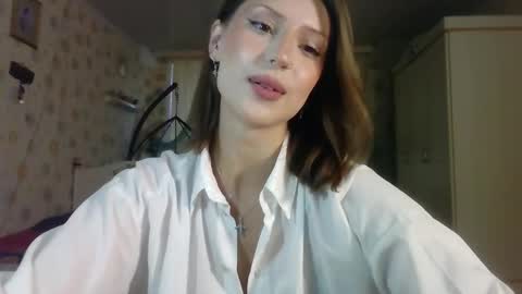Snapshot of ruxashade chatting on 10/14/25, 11:22 ruxashade online show from 10/14/25, 11:22