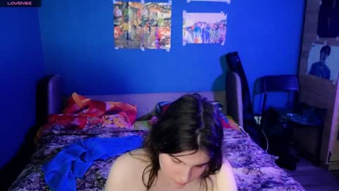 Snapshot of ruyjin_choi chatting on 12/24/24, 05:02 Ruyjin online show from 12/24/24, 05:02