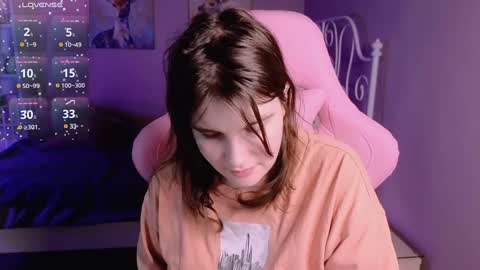 Snapshot of ruyjin_choi chatting on 01/31/25, 10:52 Ruyjin online show from 01/31/25, 10:52