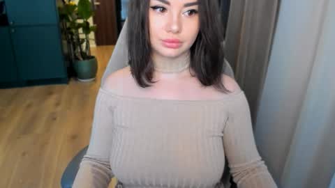 Ruby Help me to reach 100 thumbs up  online show from 11/26/25, 12:17