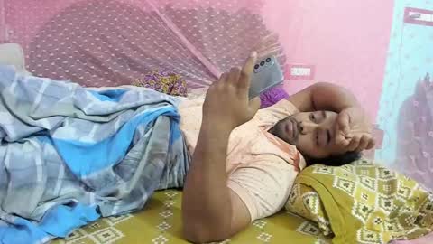 rwb17 online show from 02/05/25, 05:20