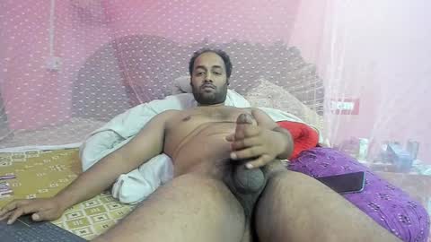 rwb17 online show from 02/11/25, 07:59