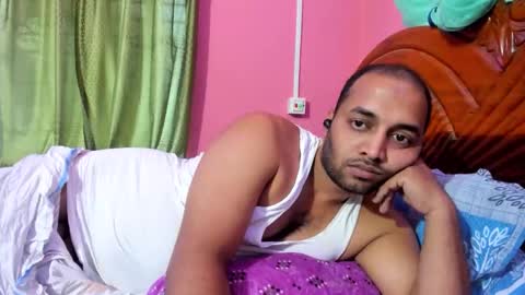 rwb17 online show from 10/22/25, 09:53