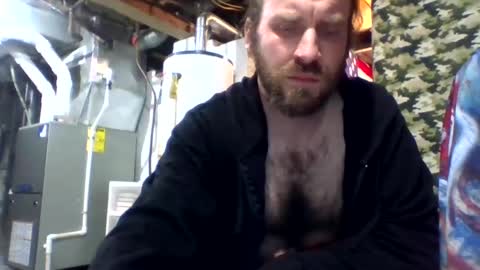 Snapshot of rwb1982 chatting on 12/08/24, 06:43 rwb1982 online show from 12/08/24, 06:43
