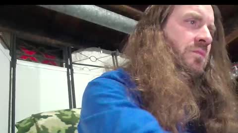 Snapshot of rwb1982 chatting on 11/10/25, 01:59 rwb1982 online show from 11/10/25, 01:59