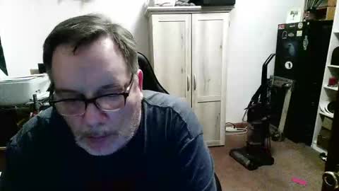 rwzar_1965 online show from 04/12/26, 11:43