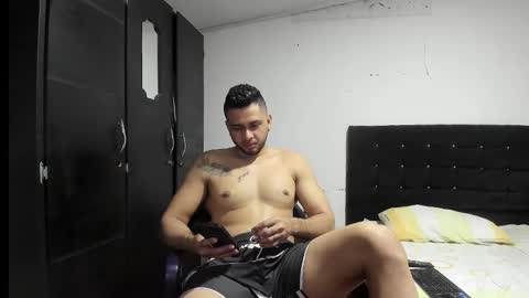 Snapshot of ryan_xc1 chatting on 11/07/25, 02:33 ryan_xc1 online show from 11/07/25, 02:33