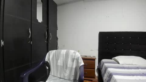 ryan_xc1 online show from 03/12/26, 03:23