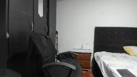 ryan_xc1 online show from 04/03/26, 03:48