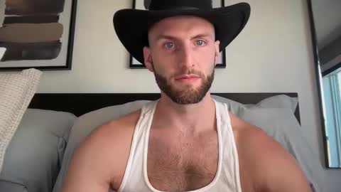 Ryan  Chad online show from 11/19/25, 04:51