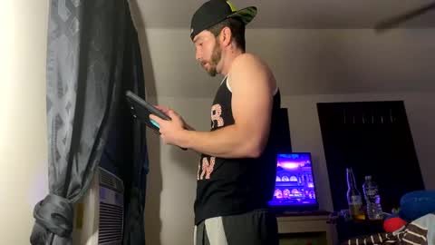 Snapshot of ryancap0195 chatting on 09/17/25, 01:29 ryancap0195 online show from 09/17/25, 01:29