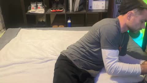 Ryan Jizz online show from 11/04/25, 05:17