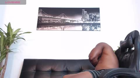 Snapshot of ryanjackson_ chatting on 04/29/26, 09:54 Instagram Ryandwrn online show from 04/29/26, 09:54