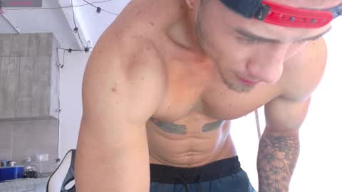 Ryan Blue ig ryannblue online show from 11/16/25, 06:13