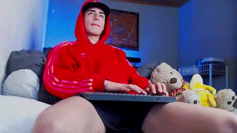 Snapshot of ryannhill_ chatting on 02/04/26, 09:04 Ryannhill online show from 02/04/26, 09:04