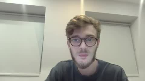 Snapshot of ryanogorman5858 chatting on 02/26/25, 01:43 anonomousstoneruk online show from 02/26/25, 01:43