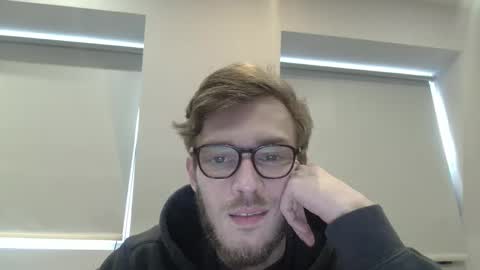 Snapshot of ryanogorman5858 chatting on 02/26/25, 01:41 anonomousstoneruk online show from 02/26/25, 01:41