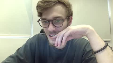 Snapshot of ryanogorman5858 chatting on 02/26/25, 05:28 anonomousstoneruk online show from 02/26/25, 05:28