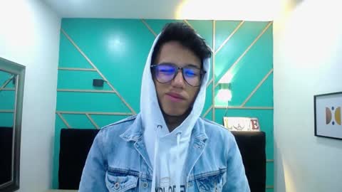 Snapshot of ryanpricee chatting on 01/05/25, 02:38 RyanPricee online show from 01/05/25, 02:38