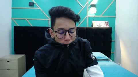 Snapshot of ryanpricee chatting on 01/10/25, 02:46 RyanPricee online show from 01/10/25, 02:46