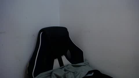 Snapshot of ryanpricee chatting on 01/10/25, 08:51 RyanPricee online show from 01/10/25, 08:51